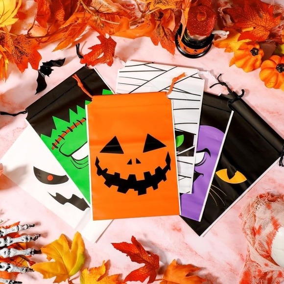 60pcs Halloween Drawstring Treat Bag Reusable Trick or Goody Candy Bags - Picture 4 of 7